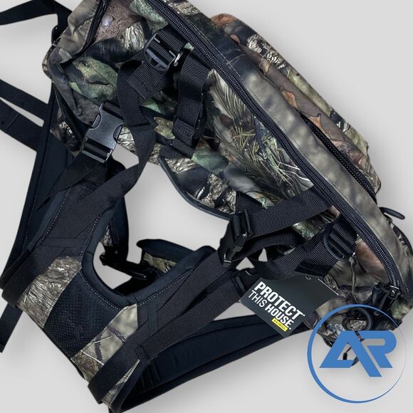 Under Armour Camo Mossy Oak Hunting Waist Pack Bag  SAMPLE - Picture 5 of 8